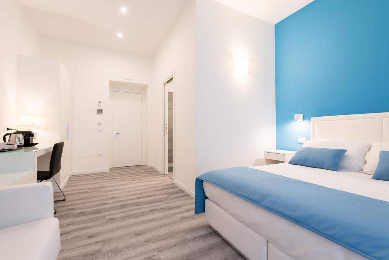 Napoliving Hotell Eksteriør bilde