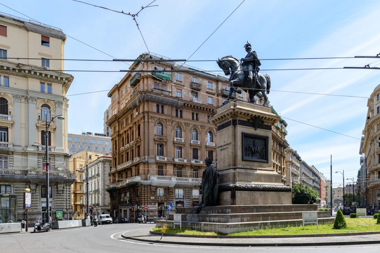 Napoliving Hotell Eksteriør bilde